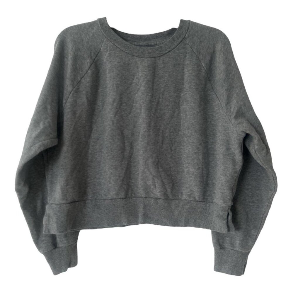 Gray crew neck sweatshirt